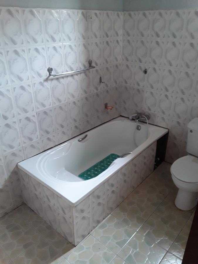 Bizay Hotel Sunyani Екстериор снимка